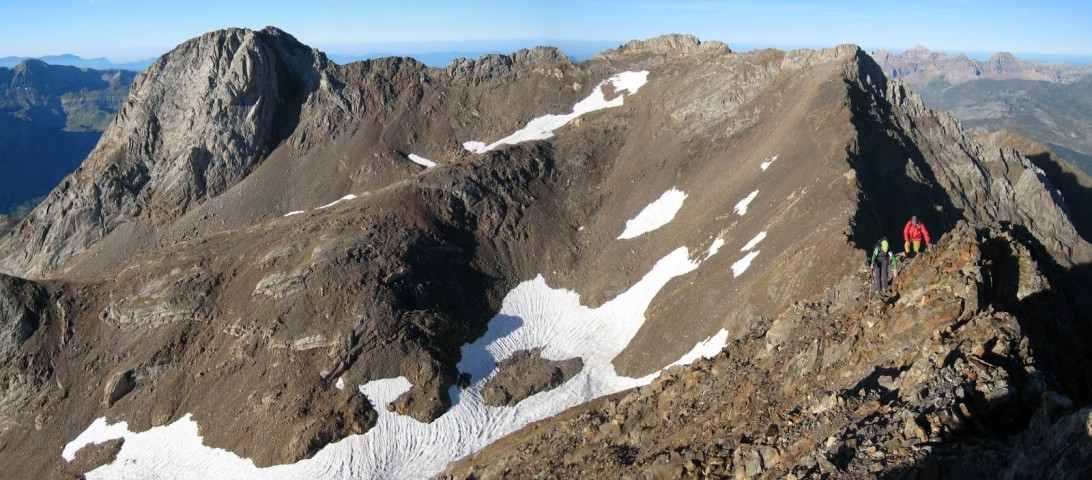 Ascensió a un 3000: Garmo Negro (3066 m)